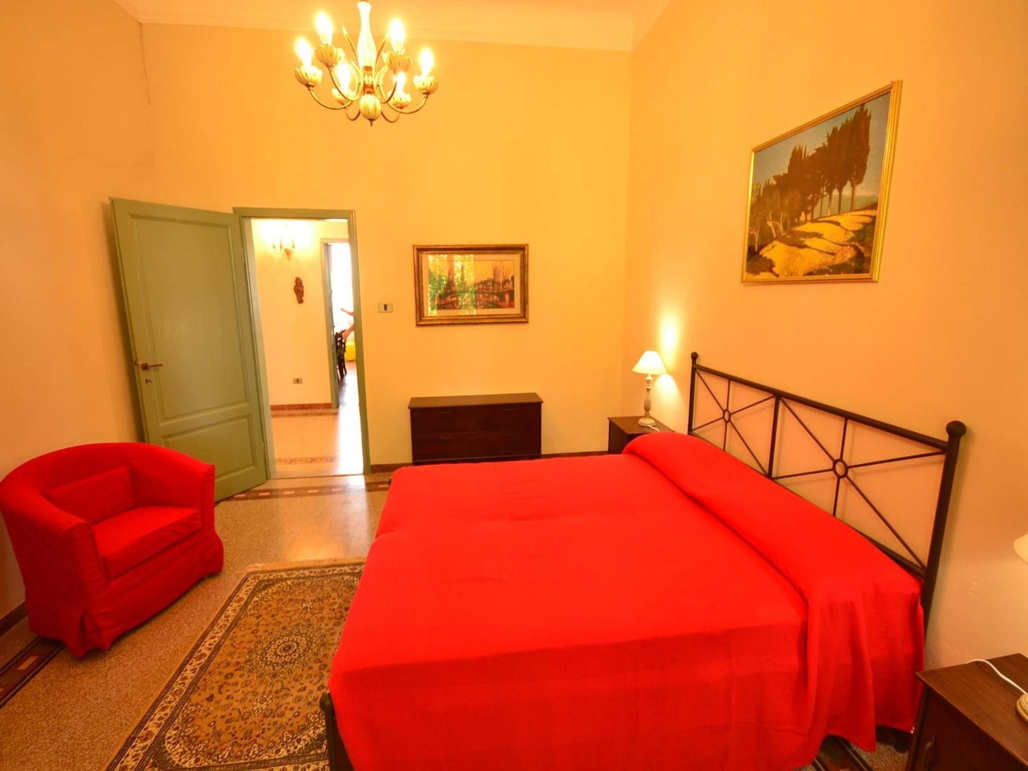 Lovely Holiday Home In Montefiridolfi With Hill View Exteriér fotografie